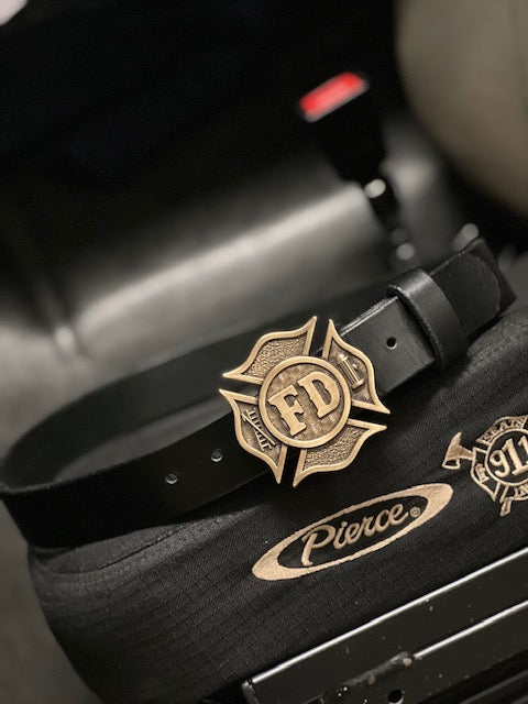 Station duty belt w/ buckle